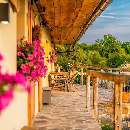 Hébergement de vacances Hacienda Napoli Sebechleby pri Krupine