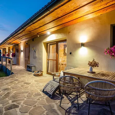 Hacienda Napoli *